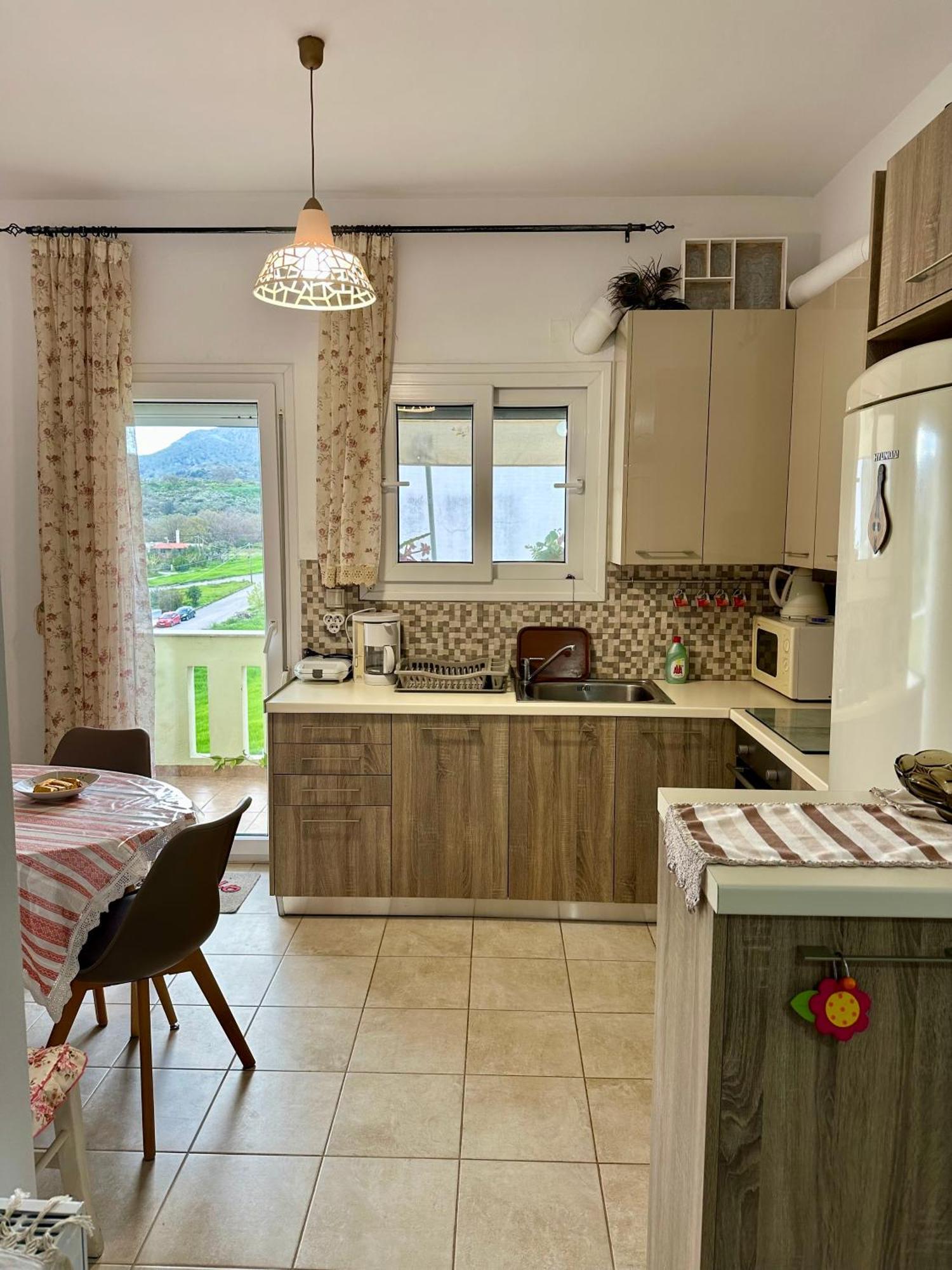 Breeze Holiday Home Koxare Bagian luar foto