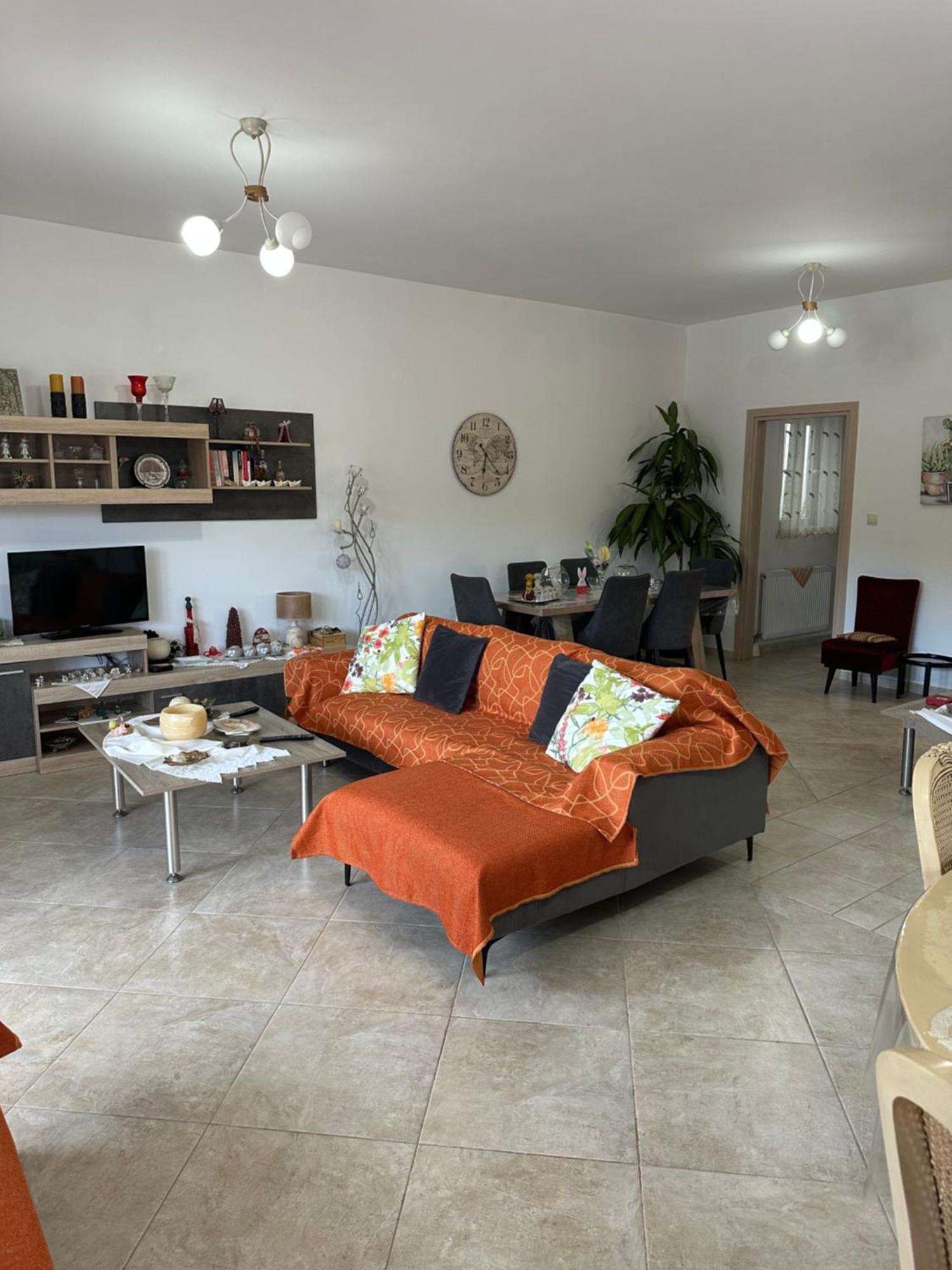 Breeze Holiday Home Koxare Bagian luar foto