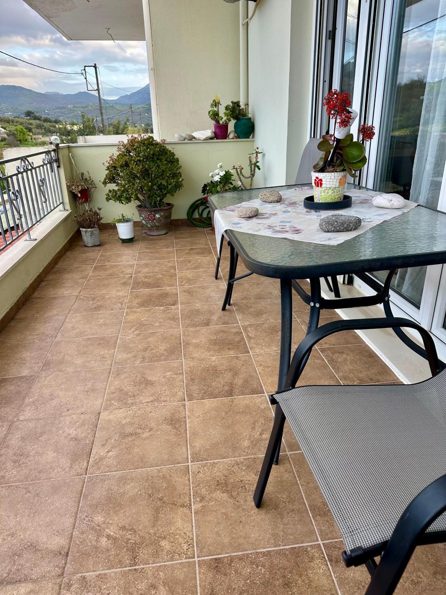 Breeze Holiday Home Koxare Bagian luar foto
