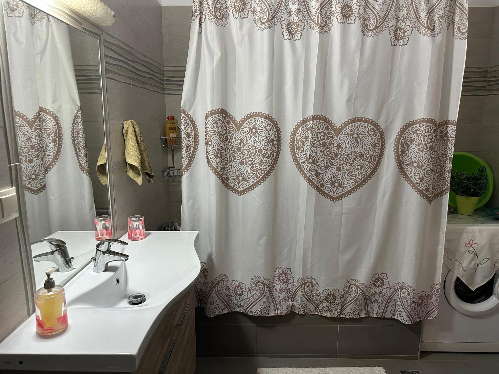 Breeze Holiday Home Koxare Bagian luar foto